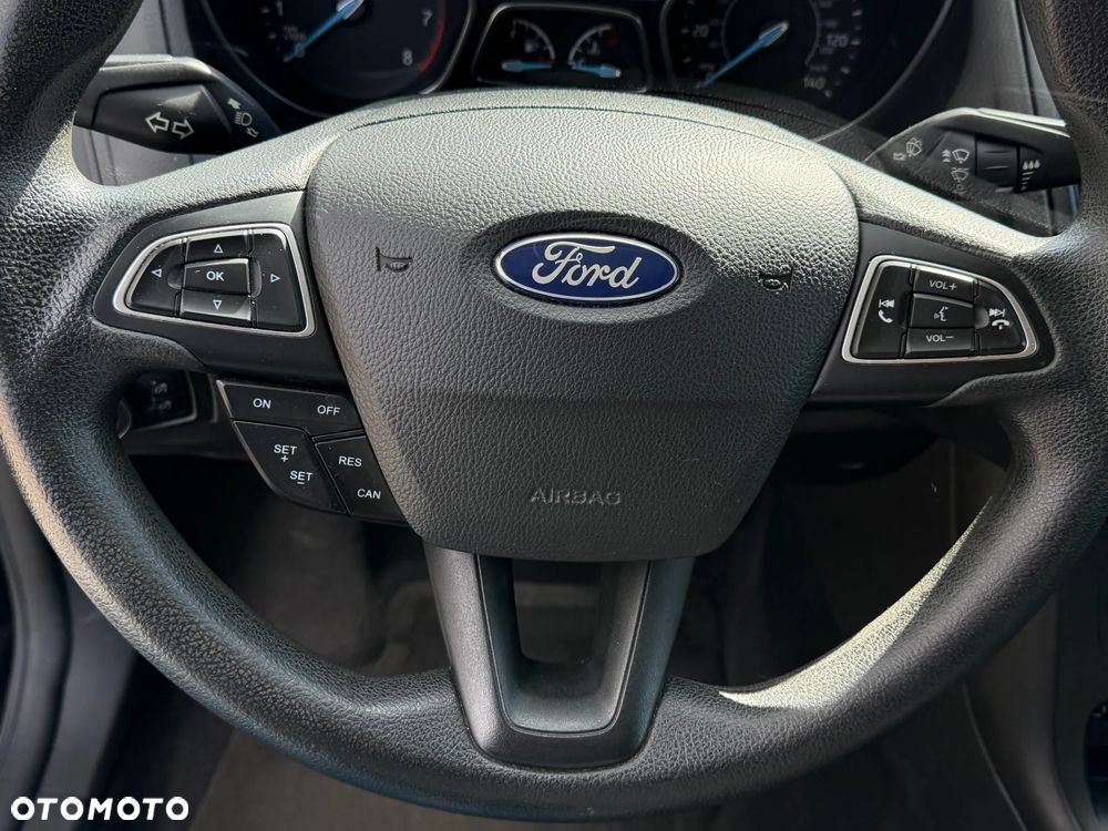 Ford Focus - 21