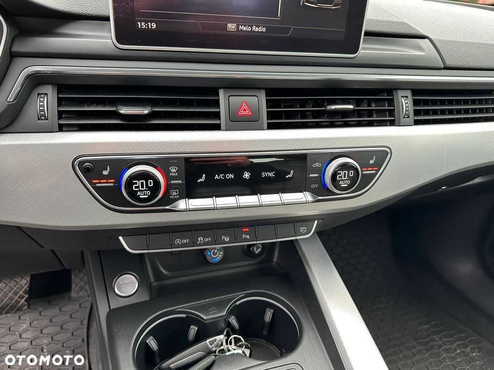 Audi A4 Limousine - 15