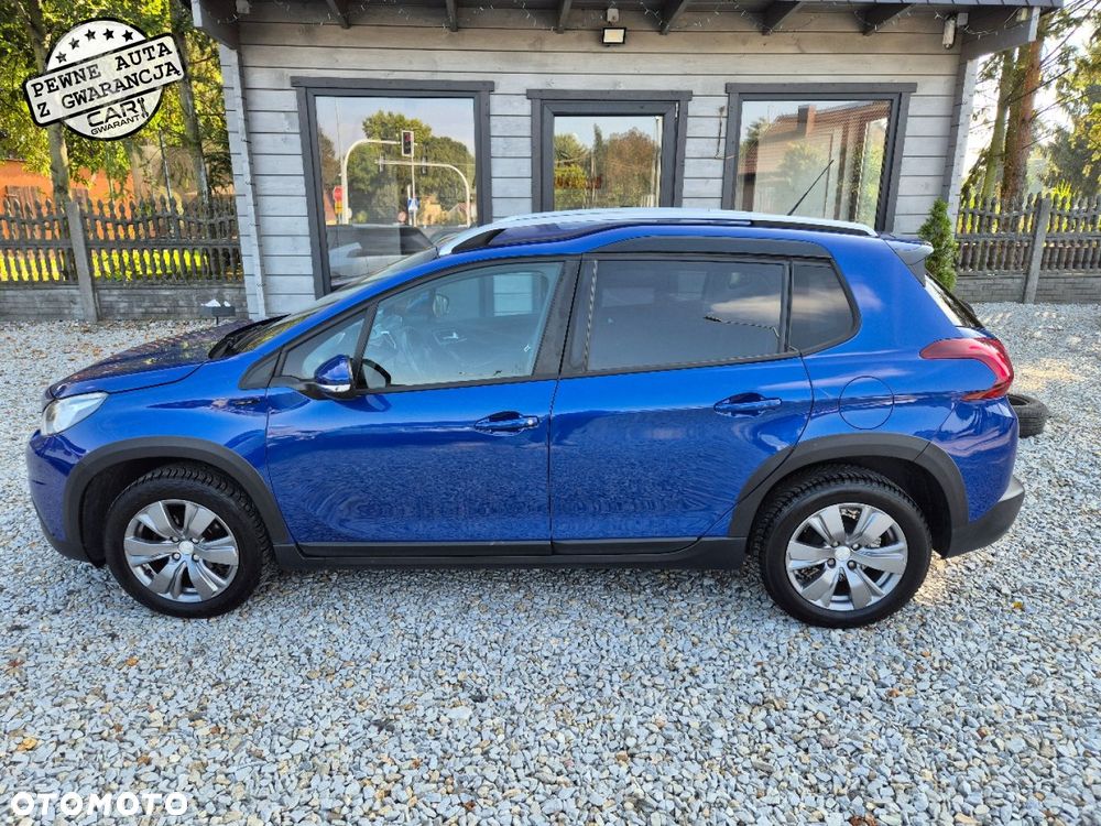 Peugeot 2008 1.2 Pure Tech Signature - 9