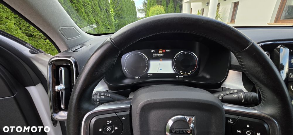 Volvo XC 40 ver-d3 - 9
