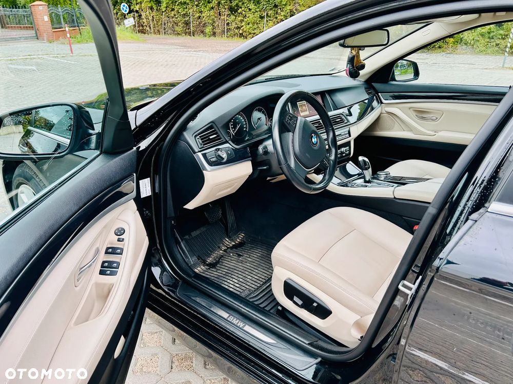 BMW Seria 5 518d - 11