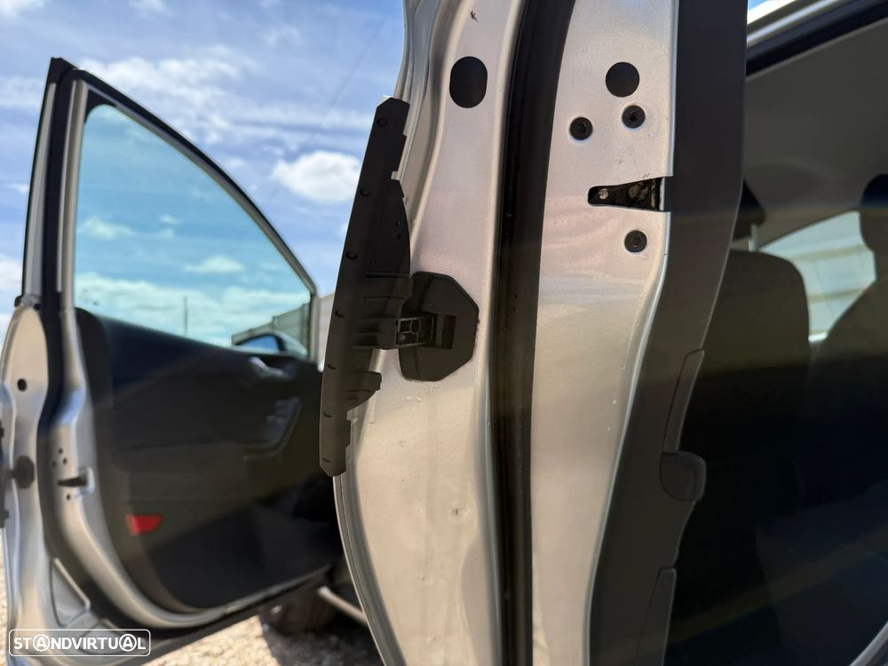 Ford Fiesta 1.0 EcoBoost Powershift Titanium - 15