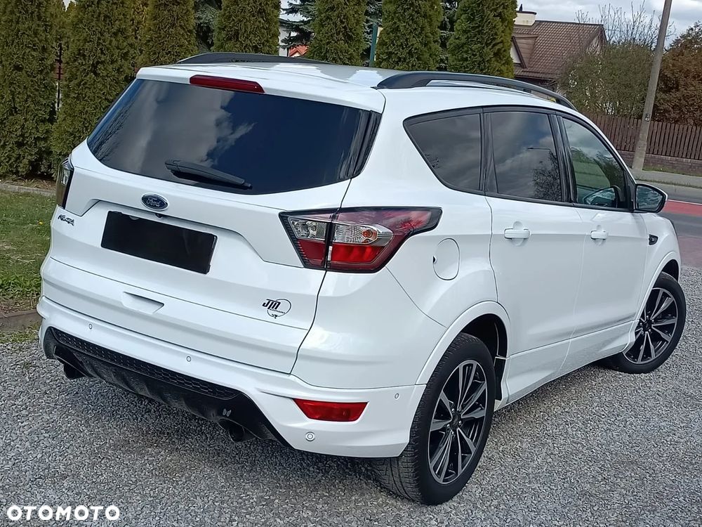 Ford Kuga 2.0 TDCi 4x2 ST-Line - 11