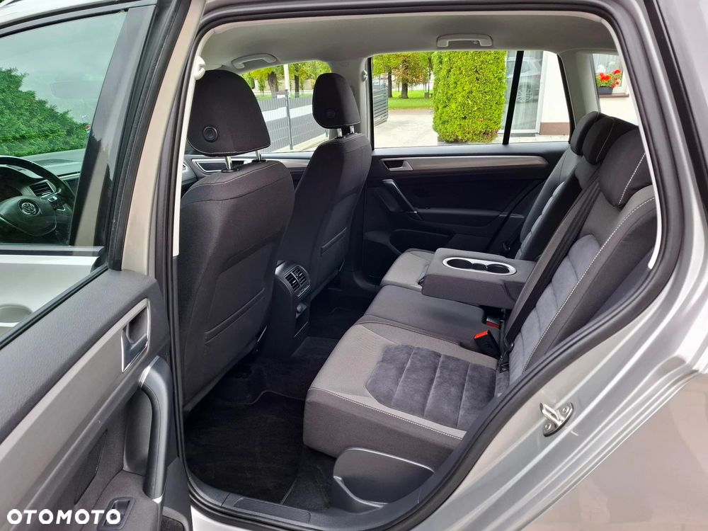 Volkswagen Golf Sportsvan VII SV 1.4 TSI BMT Highline - 13
