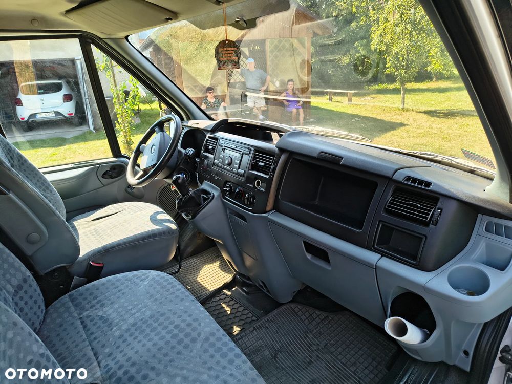 Ford Transit - 7