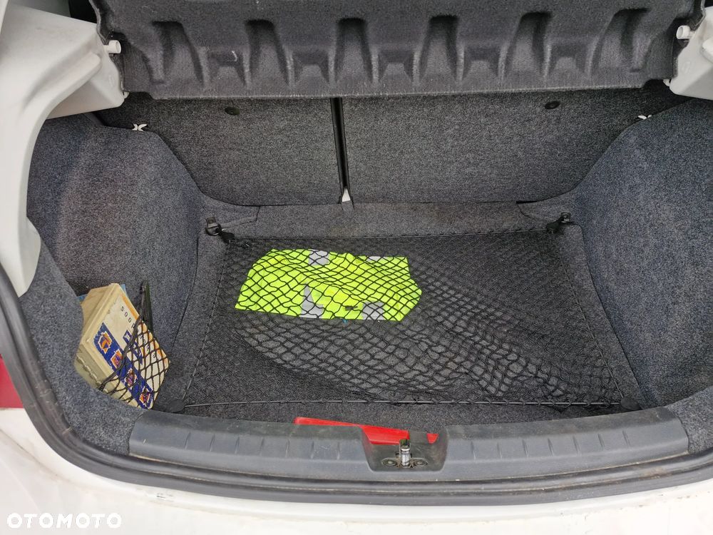 Seat Ibiza 1.4 16V Sport - 8
