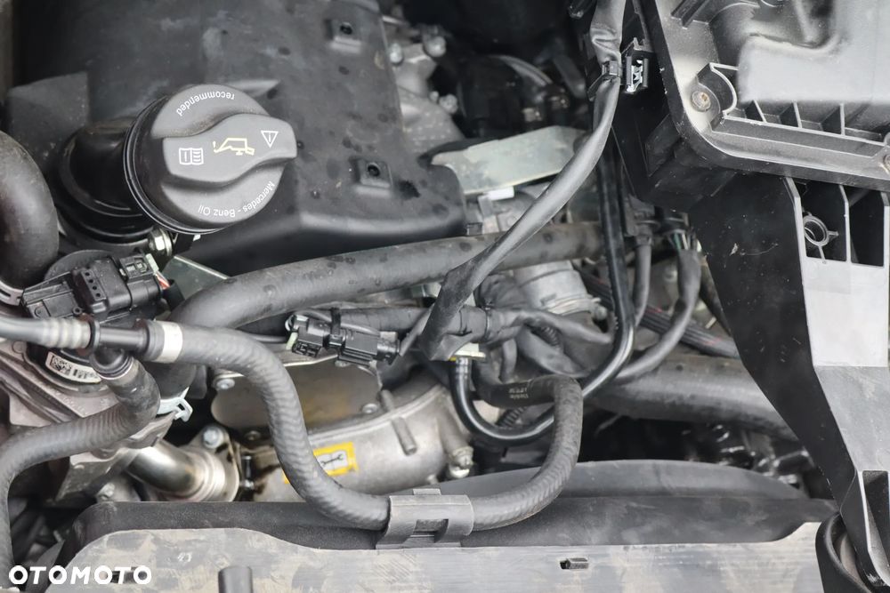 Mercedes-Benz Sprinter 319 - 24