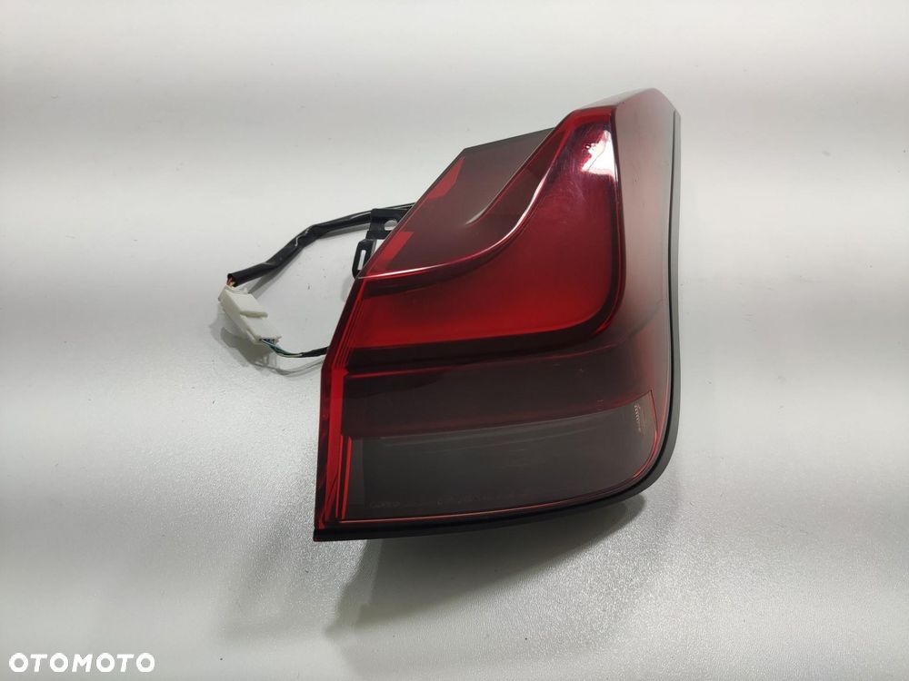 LAMPA PRAWA PRAWY TYŁ BŁOTNIKA LEXUS UX 2018-2021 EUROPA - 3