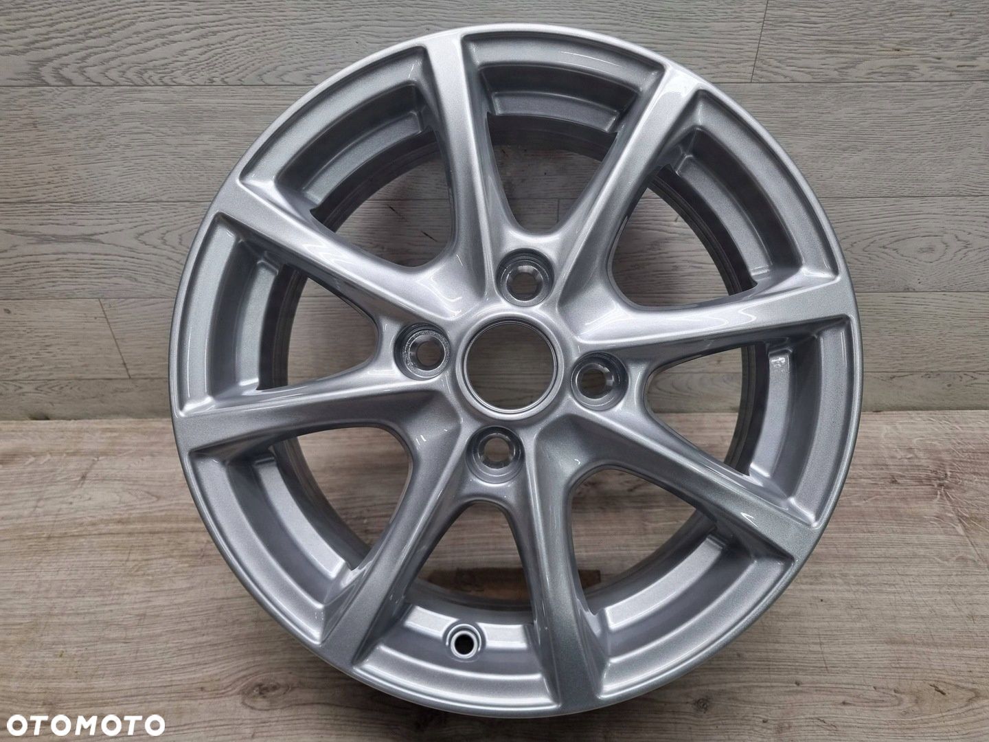 Ford Fiesta 2021 Wszystkie Felgi aluminiowe R15 - 1