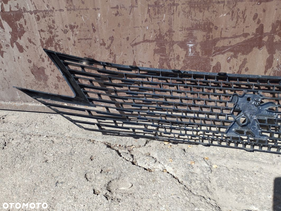 Grill Atrapa Peugeot 3008 5008 II LIFT 2020-2024 9836842277 - 5