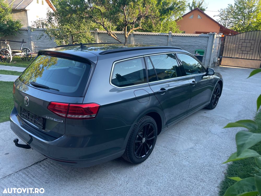 Volkswagen Passat - 4