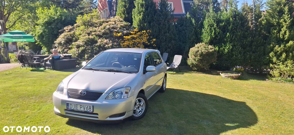Toyota Corolla 1.6 VVT-i Sol - 11