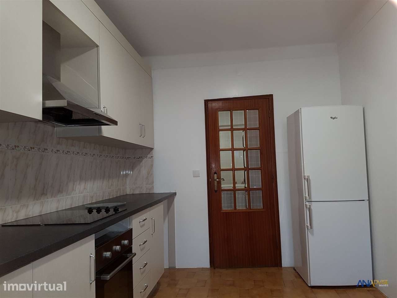 Apartamento T3 Arrendamento em Viseu,Viseu - Grande imagem: 3/9