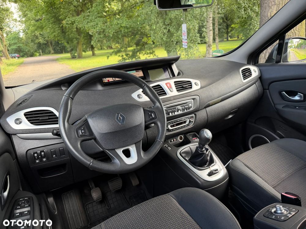 Renault Scenic 1.9 dCi Confort Privilege - 21