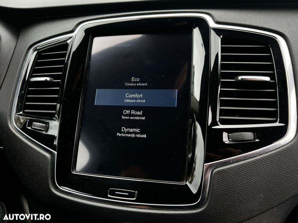 Volvo XC 90 D5 AWD Inscription - 19