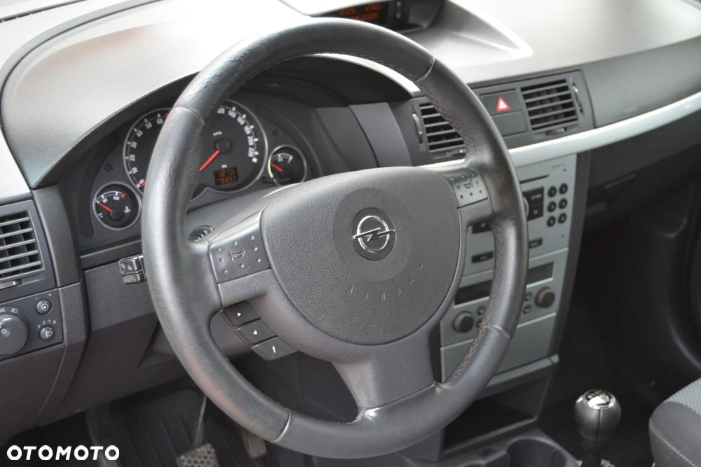 Ford Focus 1.6 TI-VCT Titanium - 26
