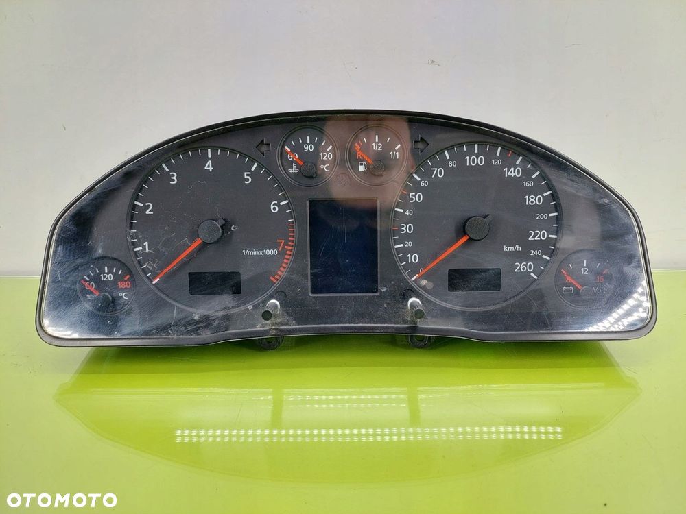 Licznik Audi A4 B5 1,8 16V B 1995-2001 R 110208942 8D0920931AX - 1