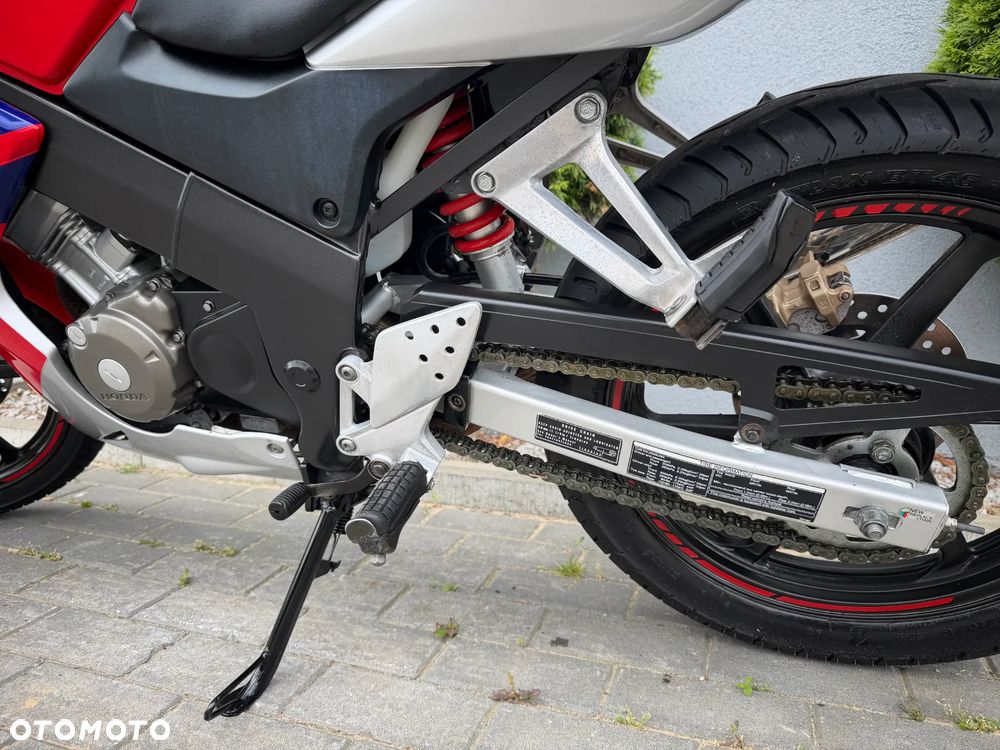 Honda CBR - 29