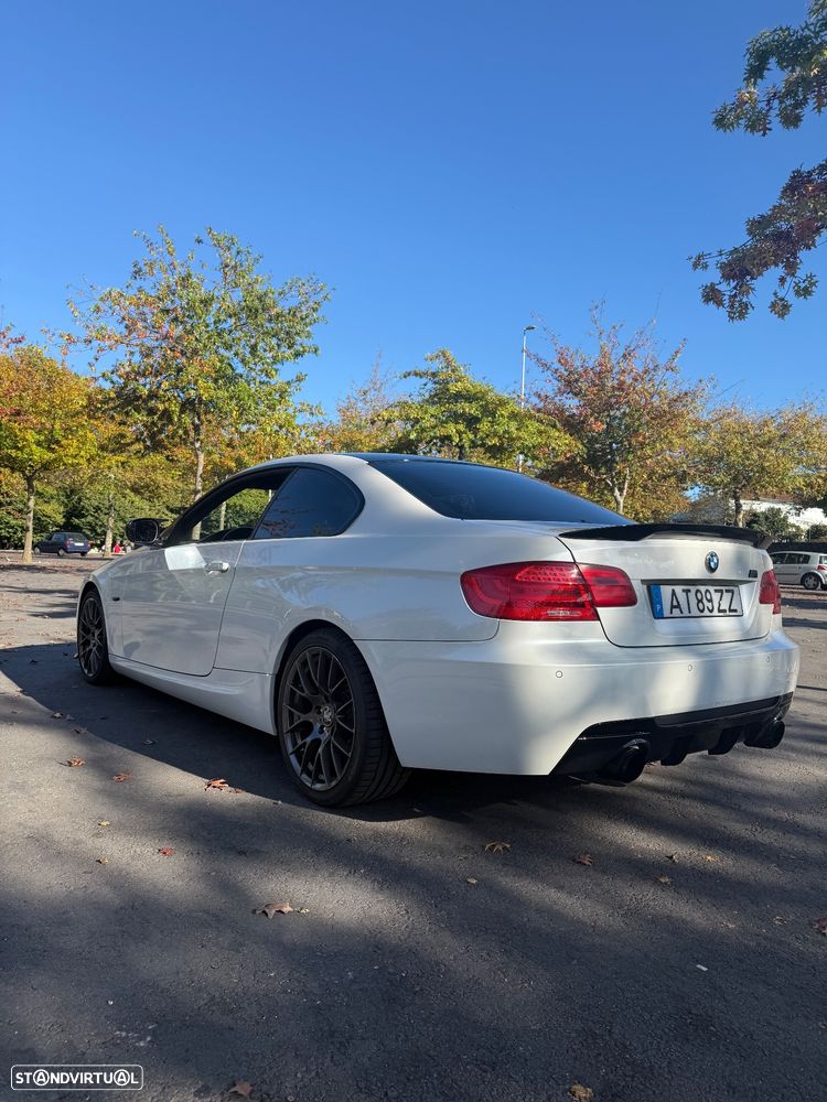 BMW 320 d Coupe Edição M - 3
