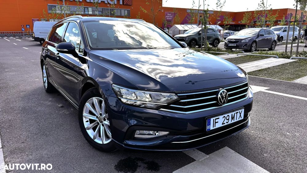 Volkswagen Passat 2.0 TDI SCR DSG Business - 1
