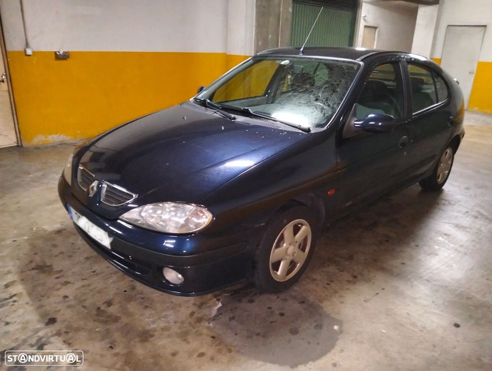 Renault Mégane 1.4 RXE - 1