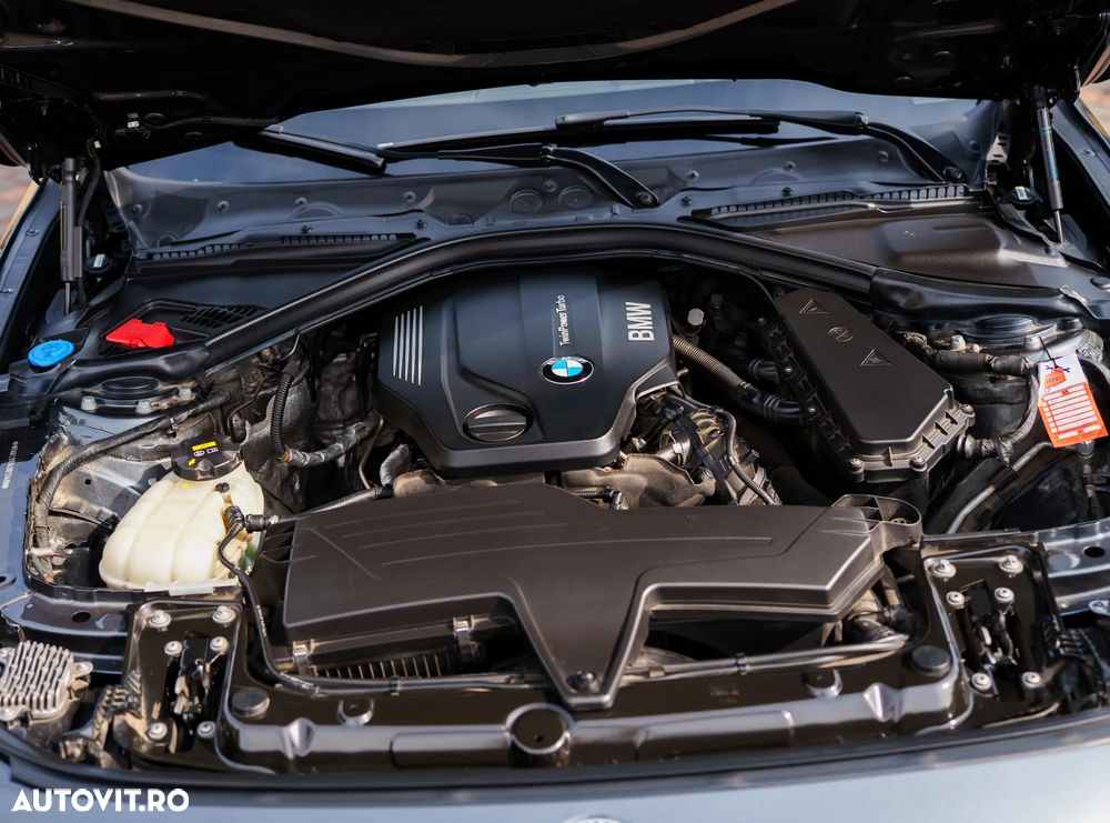 BMW Seria 3 - 32