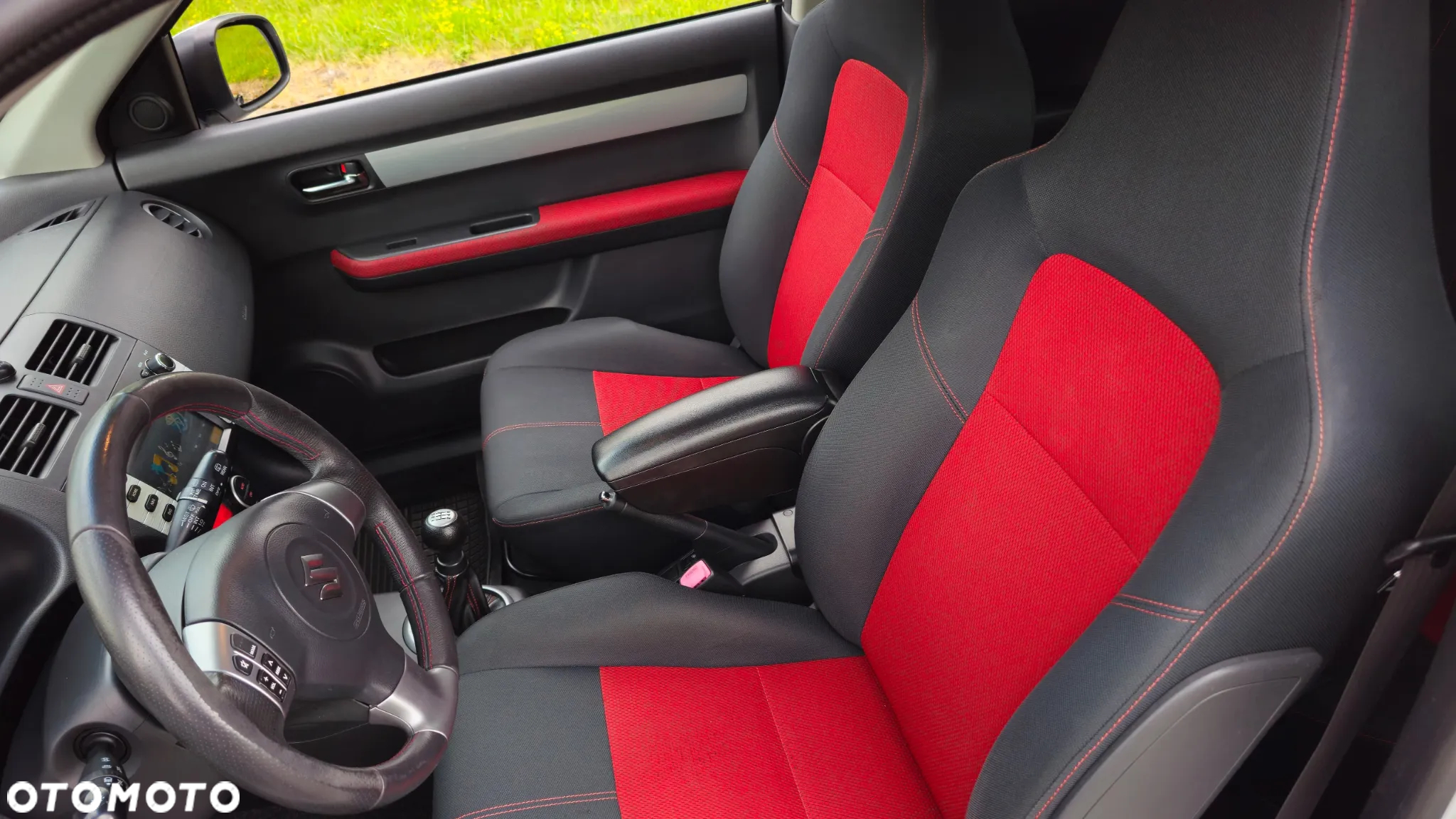 Suzuki Swift 1.6 Sport - 17
