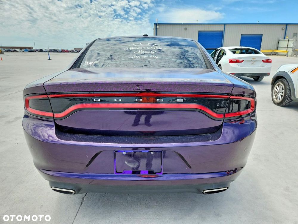 Dodge Charger - 6
