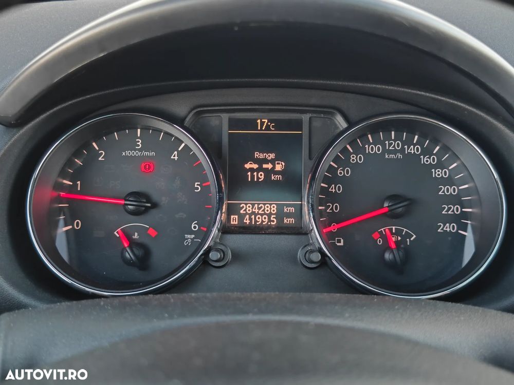 Nissan Qashqai+2 - 8