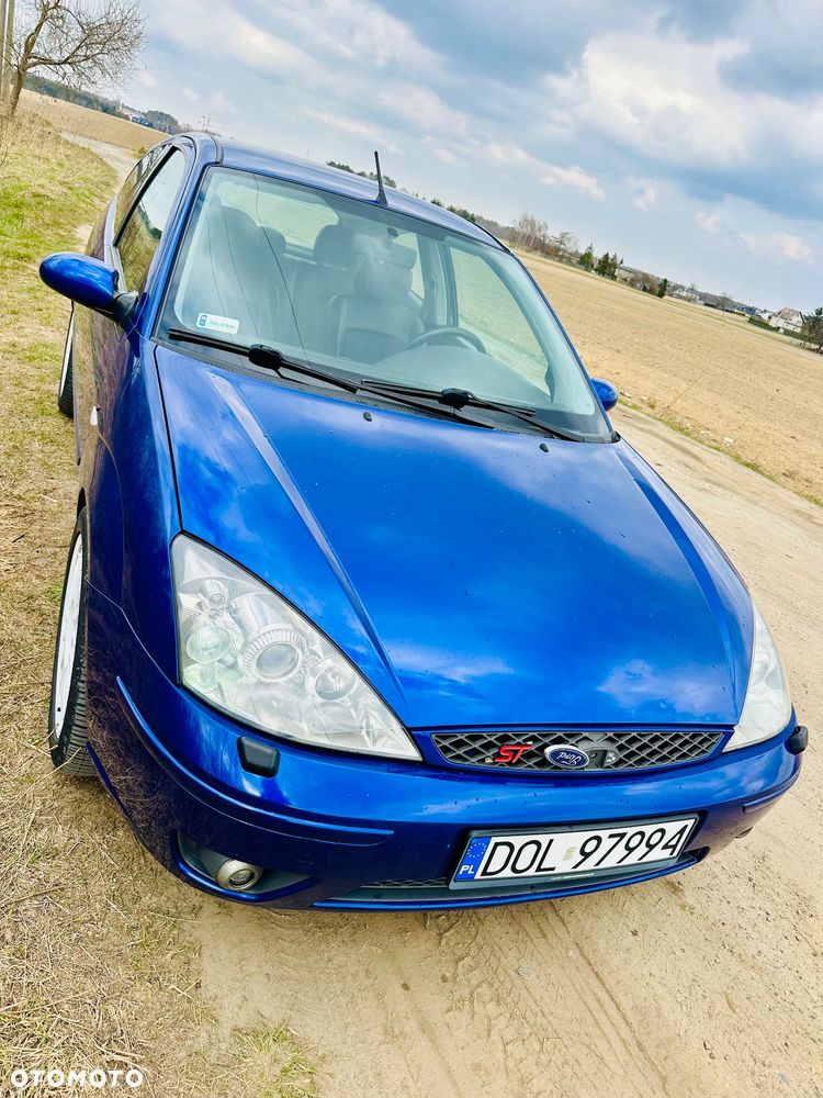 Ford Focus - 1