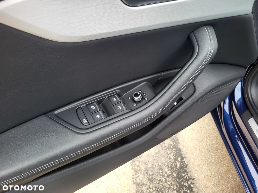 Audi A4 Avant 40 TDI S tronic quattro sport - 25