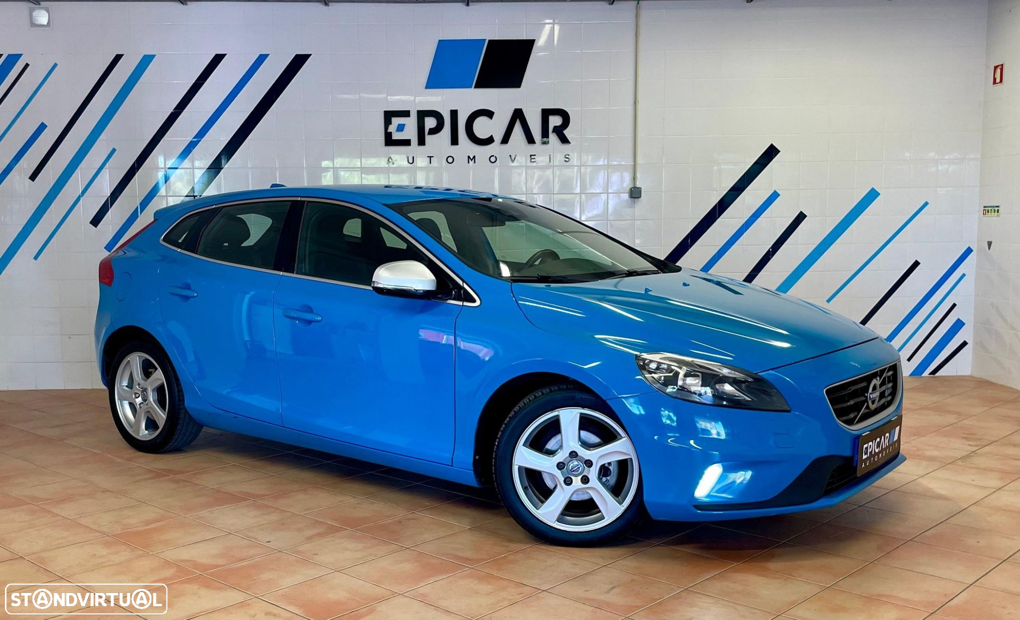 Volvo V40 1.6 D2 R-Design - 5