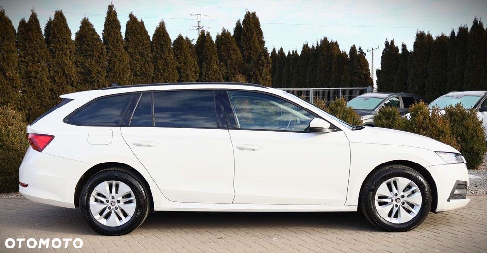 Skoda Octavia - 10