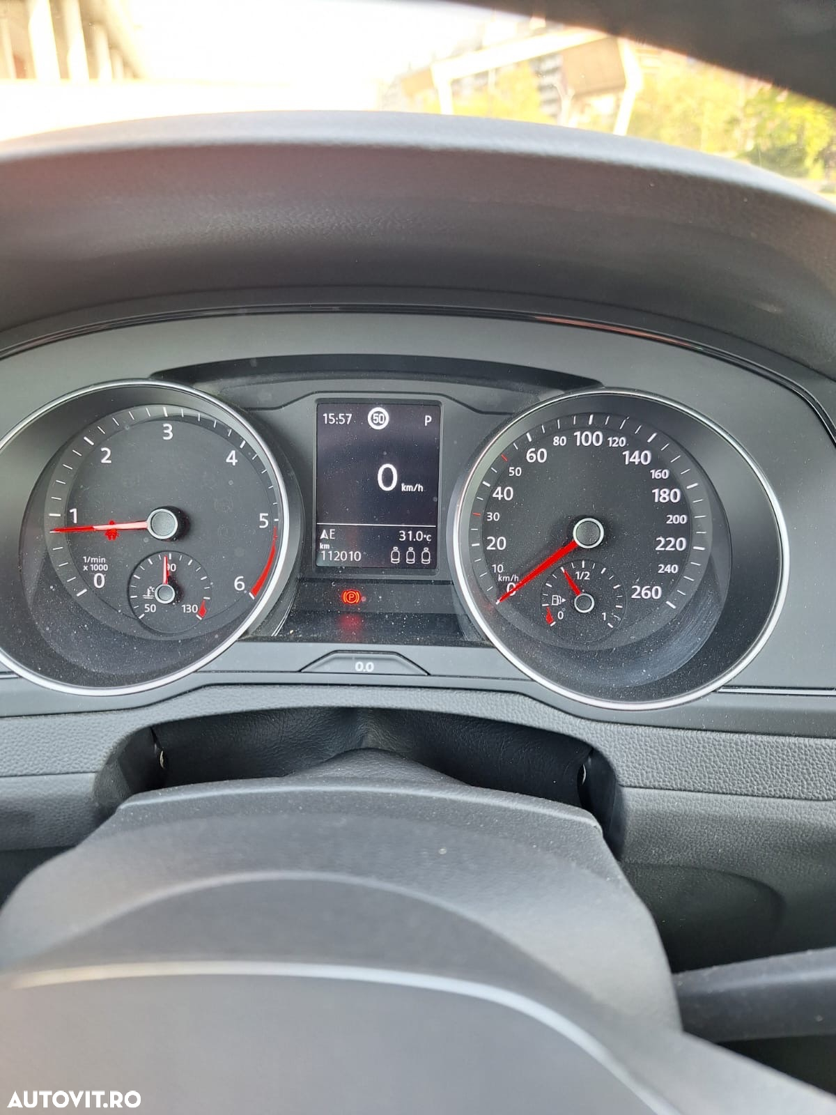 Volkswagen Passat Variant 2.0 TDI DSG Trendline - 2