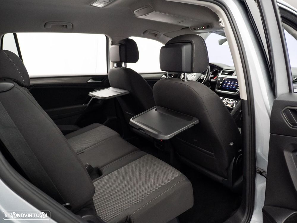 VW Tiguan Allspace 2.0 TDI Confortline DSG - 36