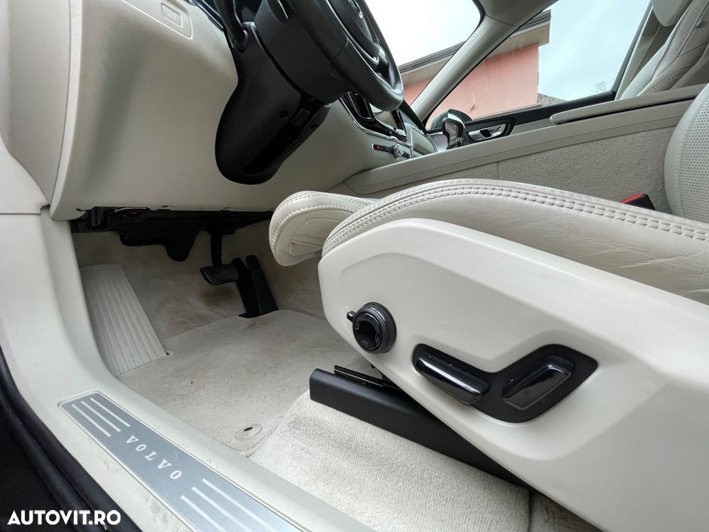 Volvo XC 60 T6 AWD Inscription - 13