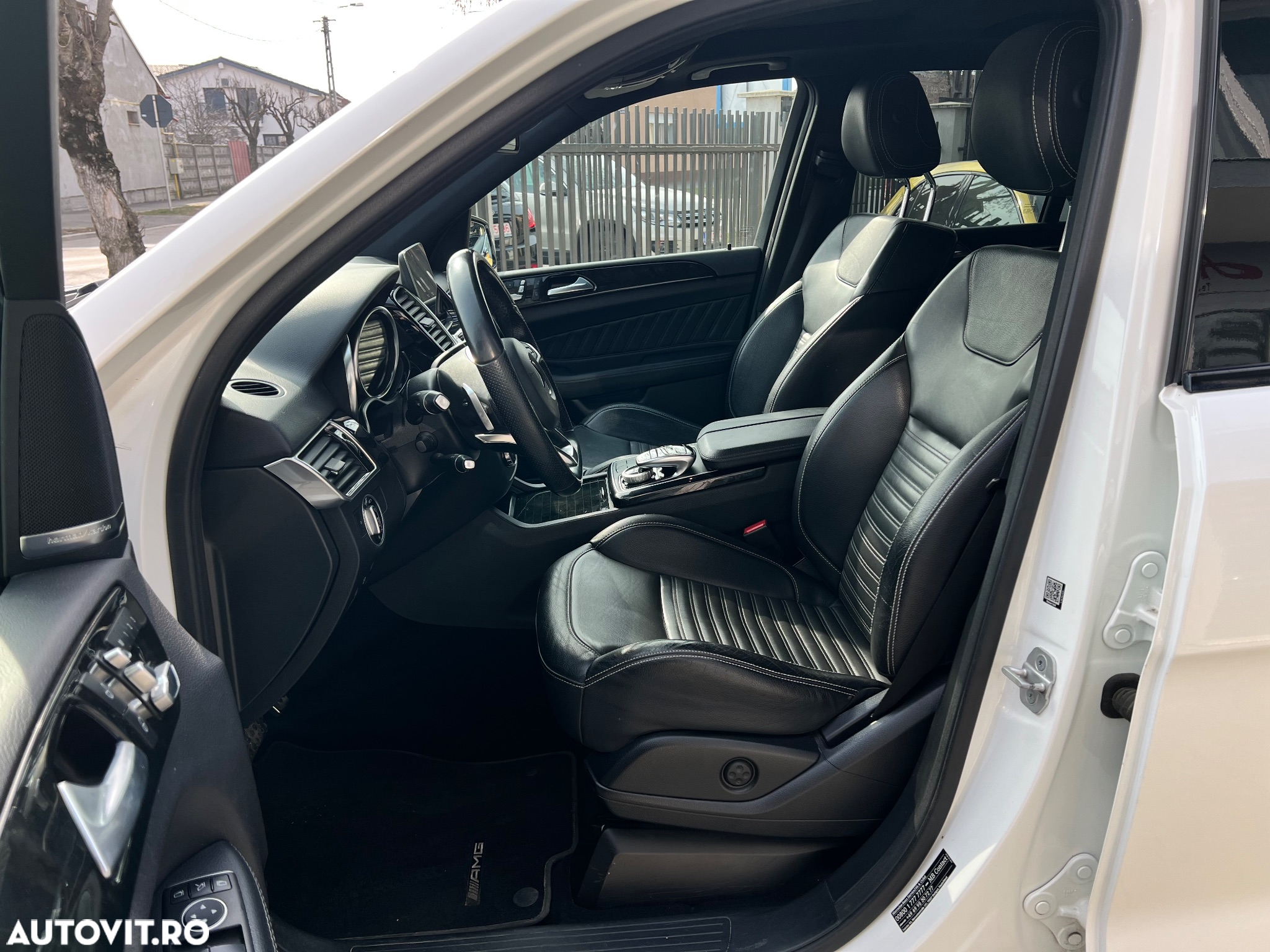 Mercedes-Benz GLE 350 d 4Matic 9G-TRONIC AMG Line - 14