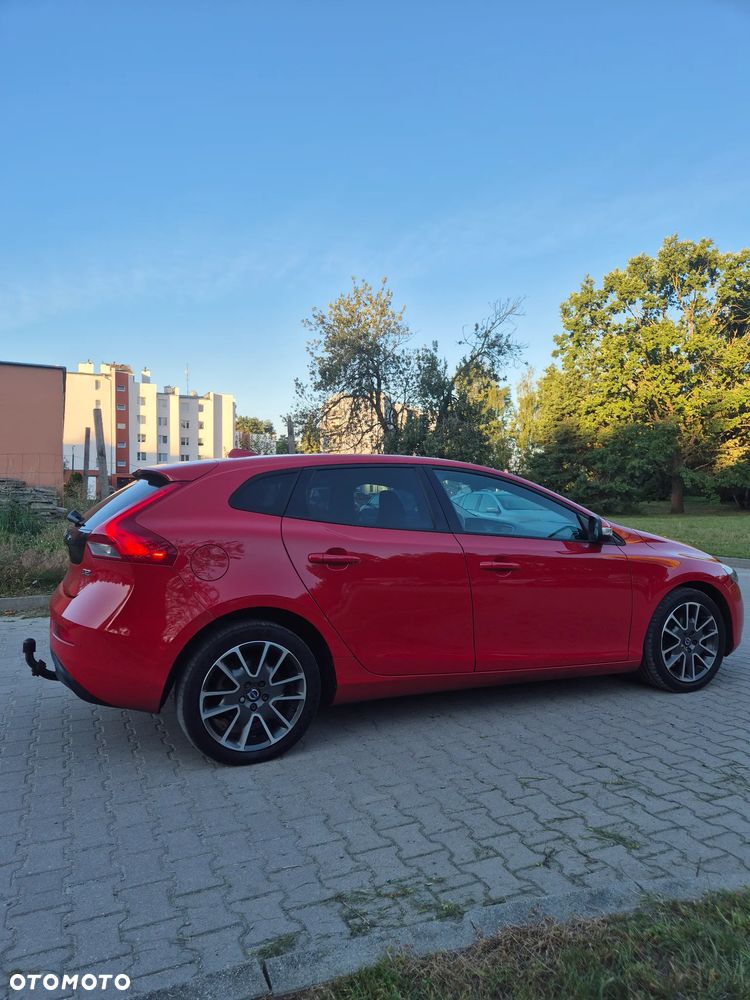 Volvo V40 - 9