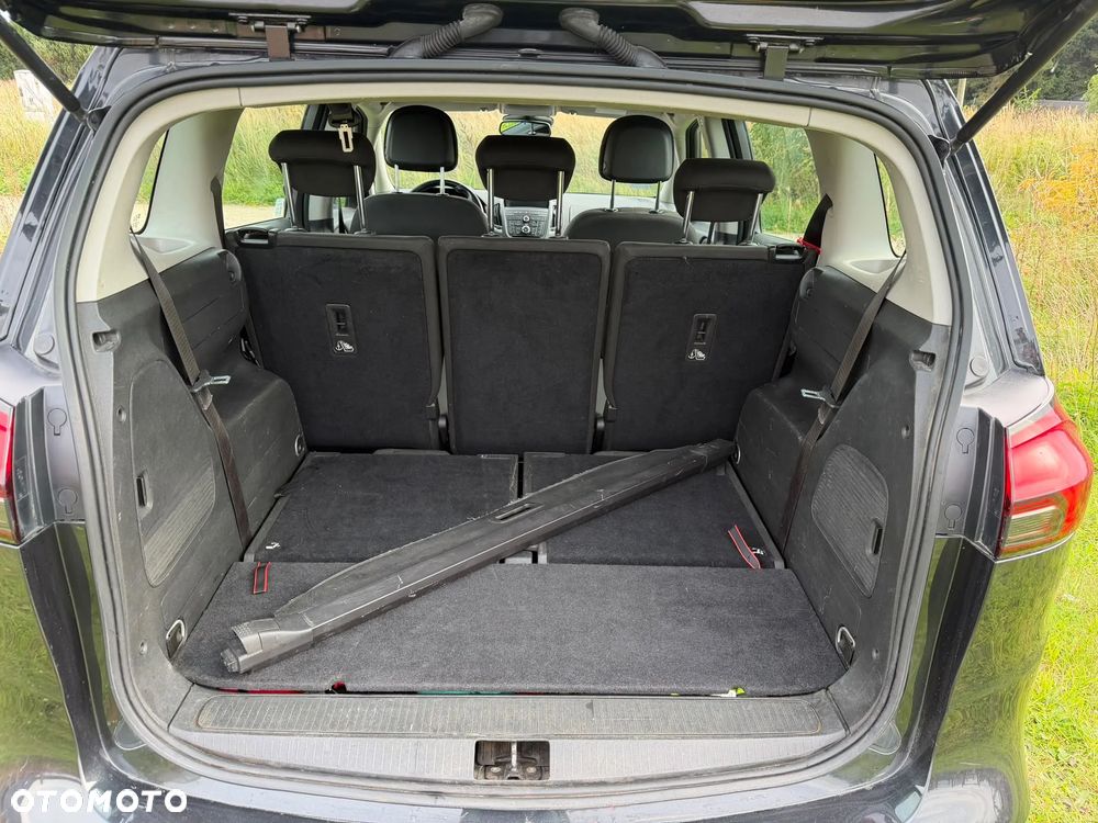 Opel Zafira 2.0 CDTI Enjoy - 16