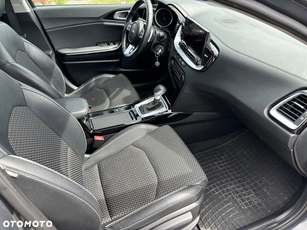 Kia Ceed 1.5 T-GDI L Business Line DCT - 8