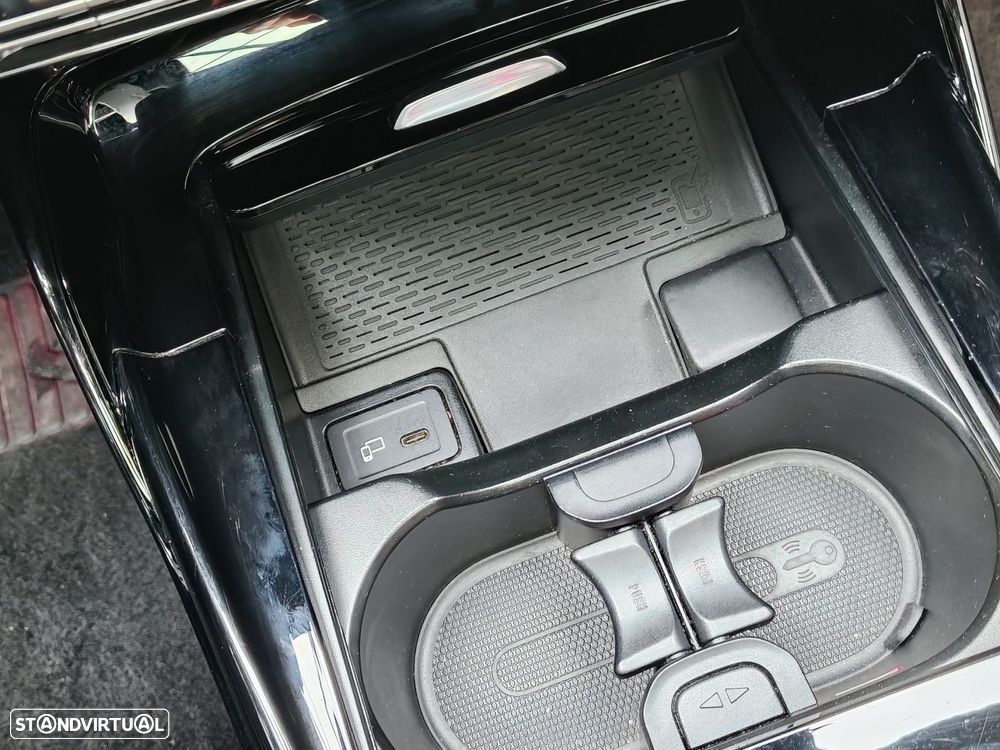 Mercedes-Benz A 35 AMG 4Matic - 16