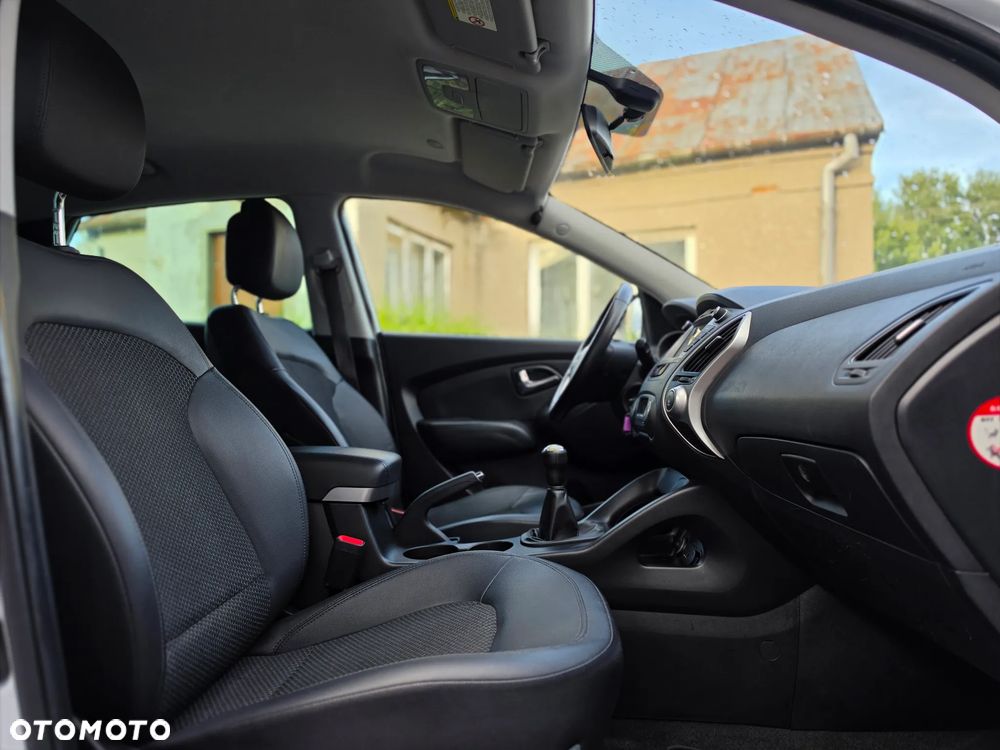 Hyundai ix35 - 23