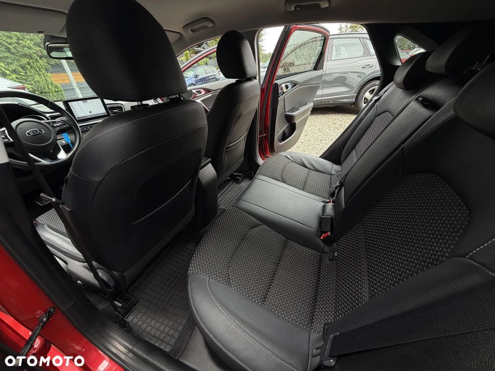 Kia Ceed 1.4 T-GDI L DCT - 20