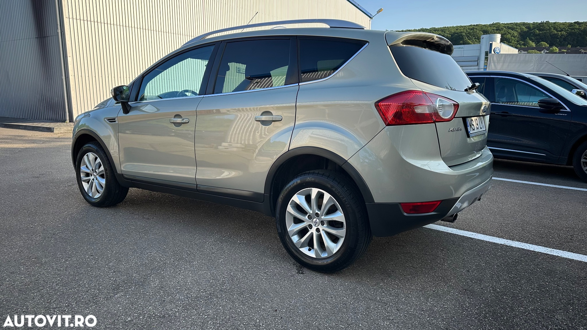 Ford Kuga 2.0L TDCi DPF Titanium - 4