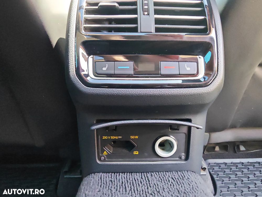 Volkswagen Passat 2.0 TDI DSG Highline - 11