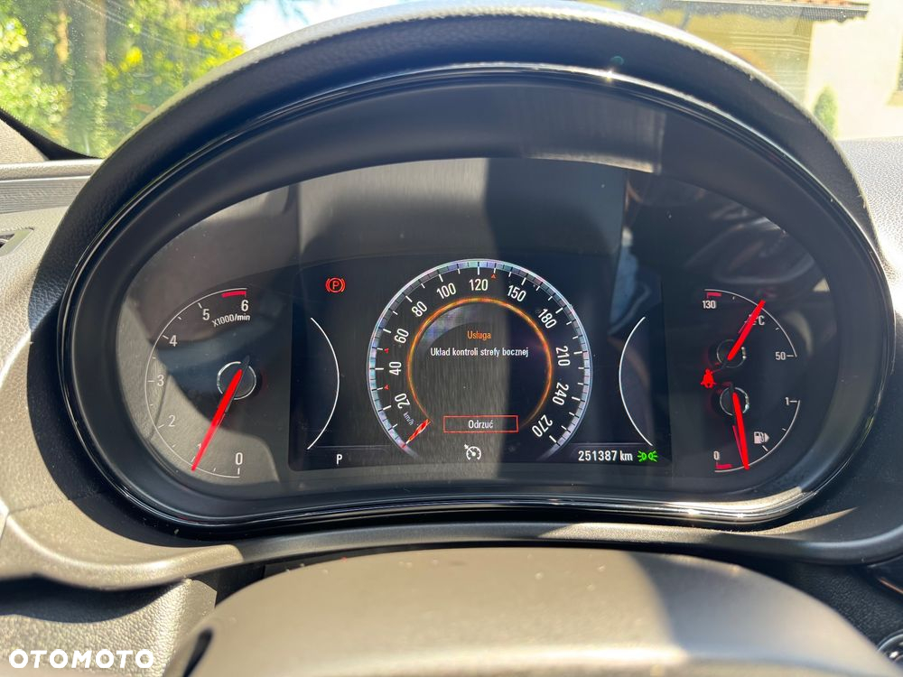 Opel Insignia 2.0 CDTI Cosmo - 33