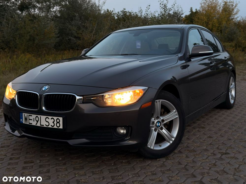BMW 320I