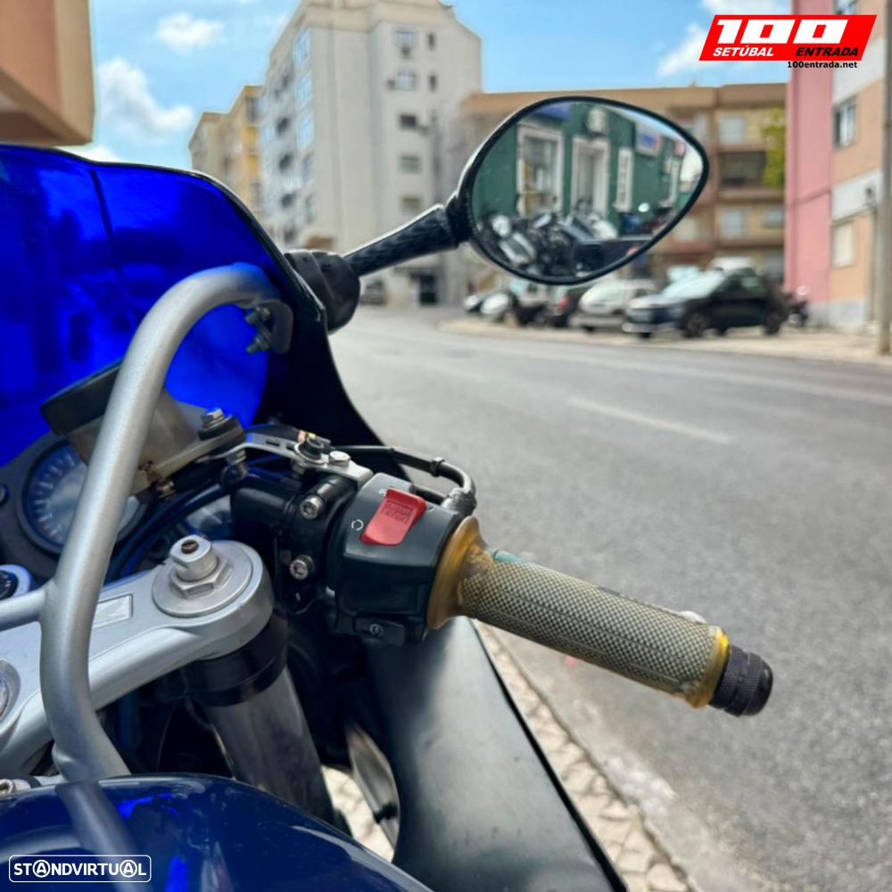 Honda CBR 900 RR - 17