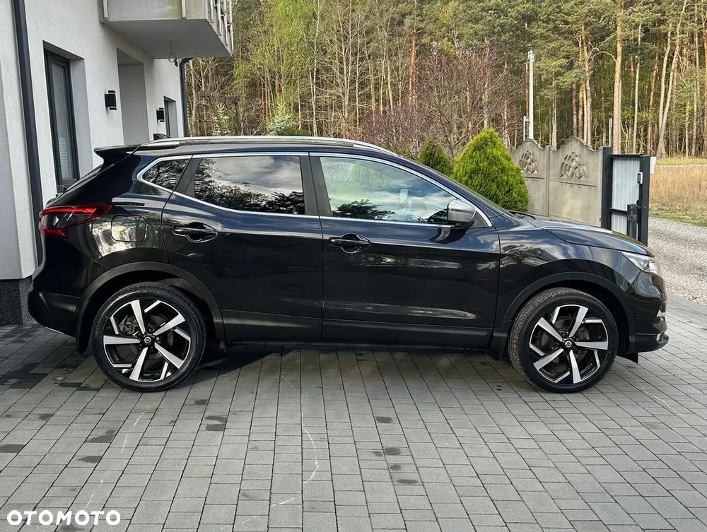 Nissan Qashqai 1.6 DIG-T Tekna+ - 19