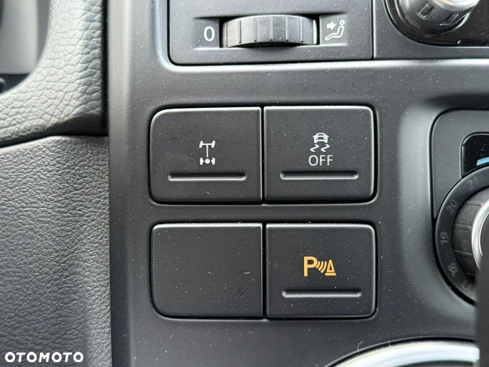 Volkswagen Multivan - 36